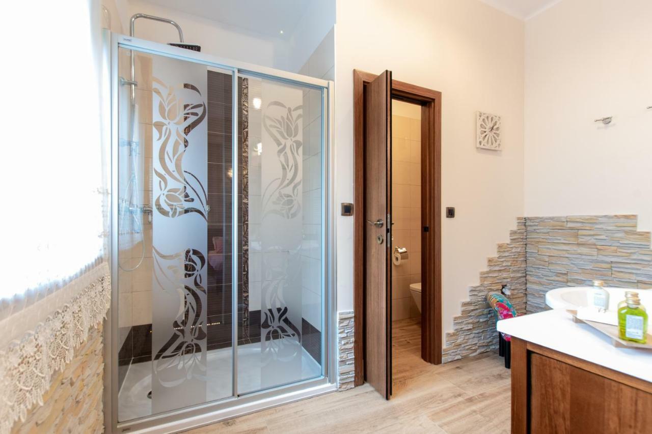 Unique Luxury Rooms Сплит Экстерьер фото