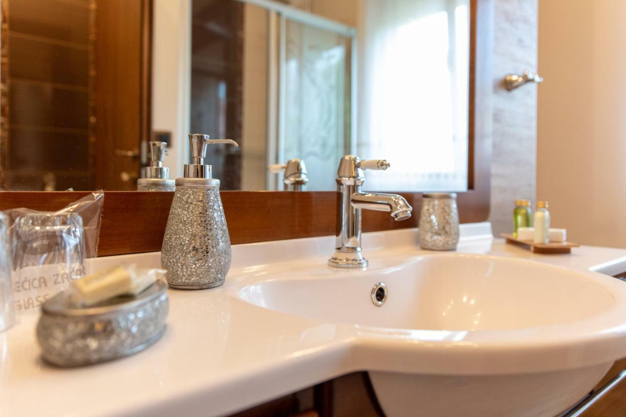 Unique Luxury Rooms Сплит Экстерьер фото